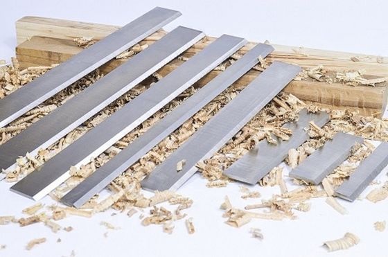Macchine di giuntura a pianta di legno compatibili con le lame rette HSS per il piantaio a quattro lati